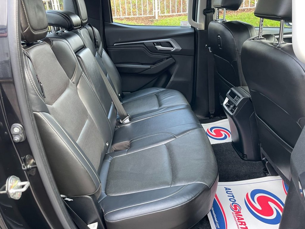 Used Isuzu D-Max 2023 for sale - 76934601: Photo 13