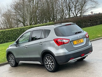 Used Suzuki SX4 S-Cross 2015 for sale - 77236564: Photo