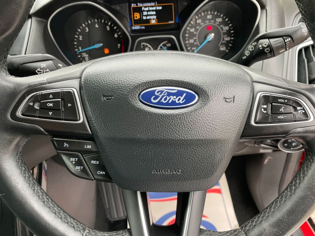 Used Ford Focus 2017 for sale - 76617737: Photo 10