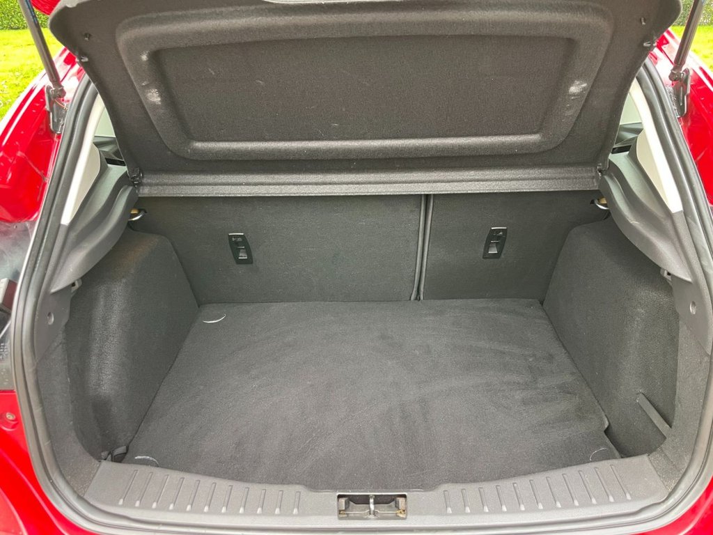 Used Ford Focus 2017 for sale - 76617737: Photo 17