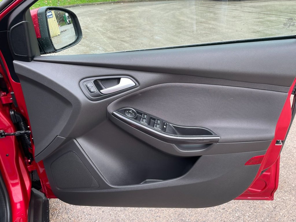 Used Ford Focus 2017 for sale - 76617737: Photo 18