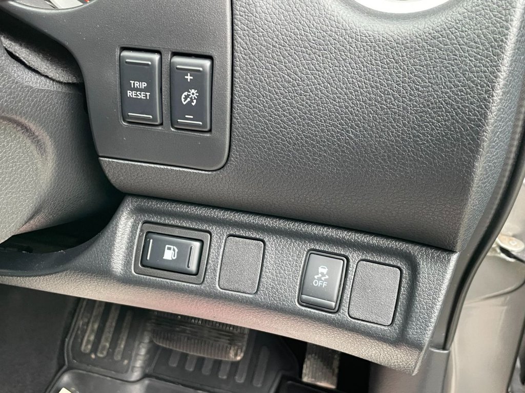 Used Nissan Navara 2019 for sale - 76574732: Photo 42