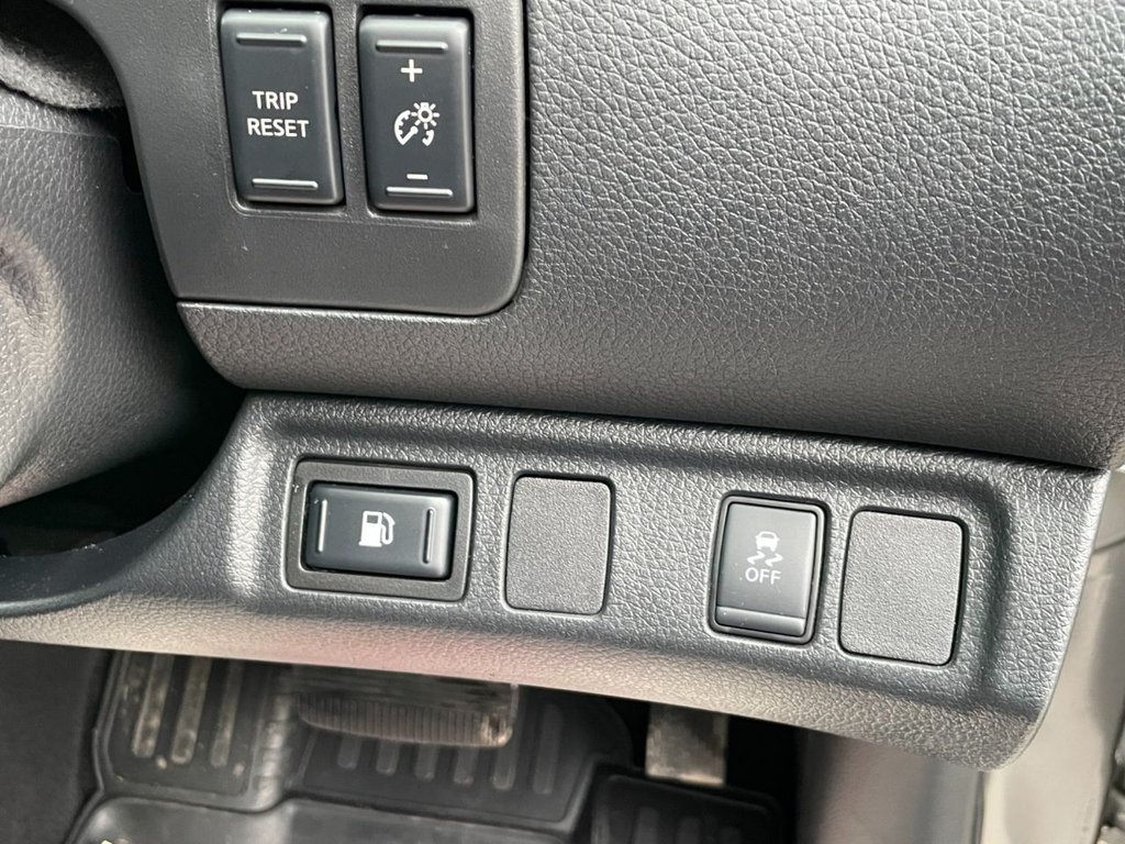 Used Nissan Navara 2019 for sale - 76574732: Photo 49