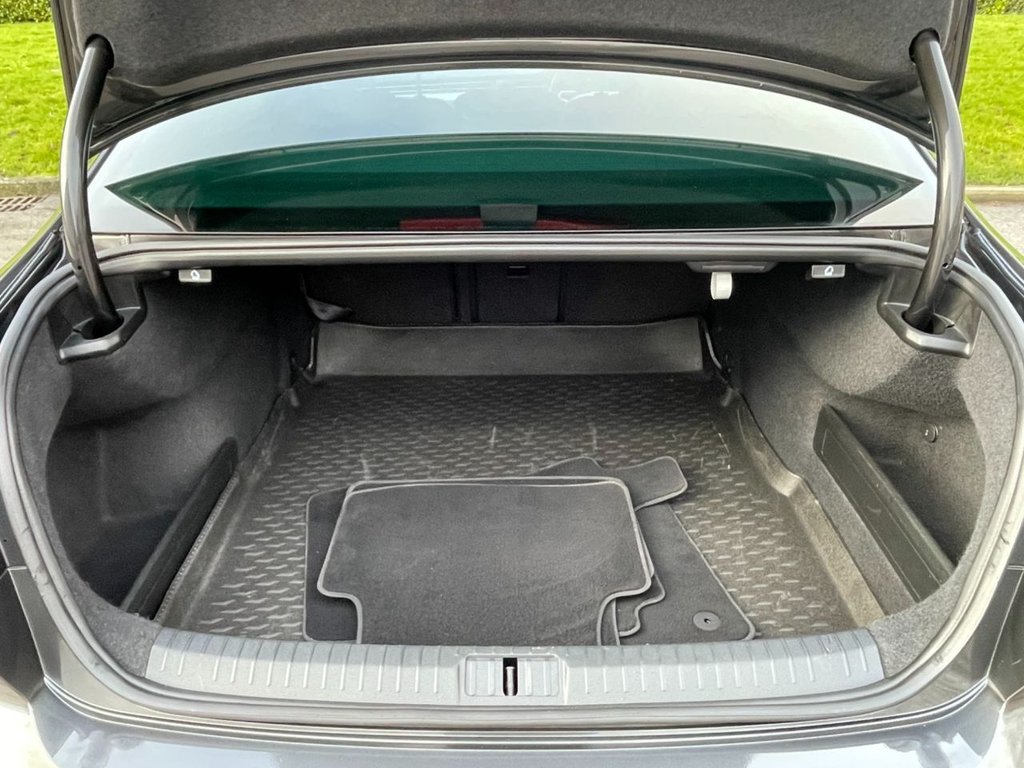 Used Volkswagen Passat 2020 for sale - 77384385: Photo 32