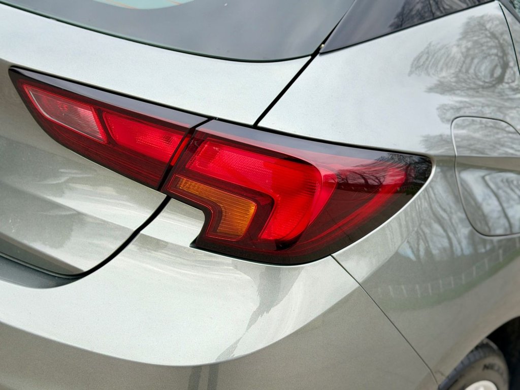 Used Vauxhall Astra 2018 for sale - 78044701: Photo 27