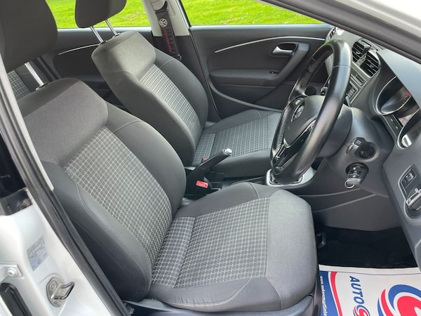 Used Volkswagen Polo 2015 for sale - 76223404: Photo 12