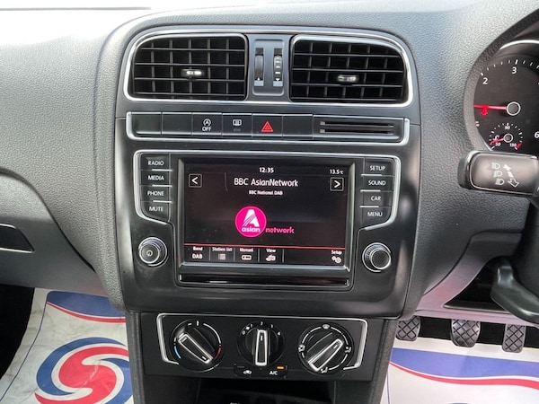 Used Volkswagen Polo 2015 for sale - 76223404: Photo 17