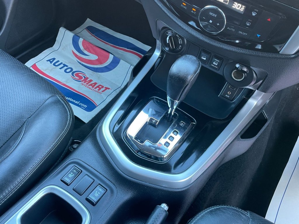 Used Nissan Navara 2018 for sale - 77936784: Photo 39