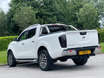 Used Nissan Navara 2018 for sale - 79300197: Photo