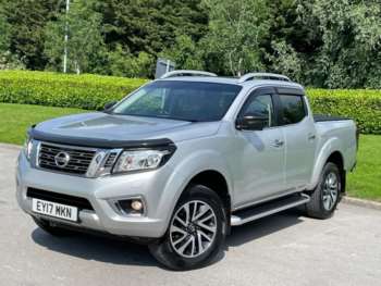 Used Nissan Navara 2017 for sale - 74998576: Photo