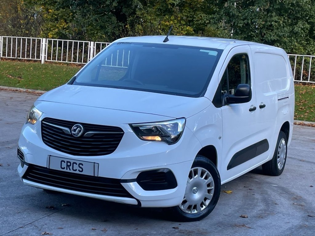 Used Vauxhall Combo 2020 for sale - 76376096: Photo 2