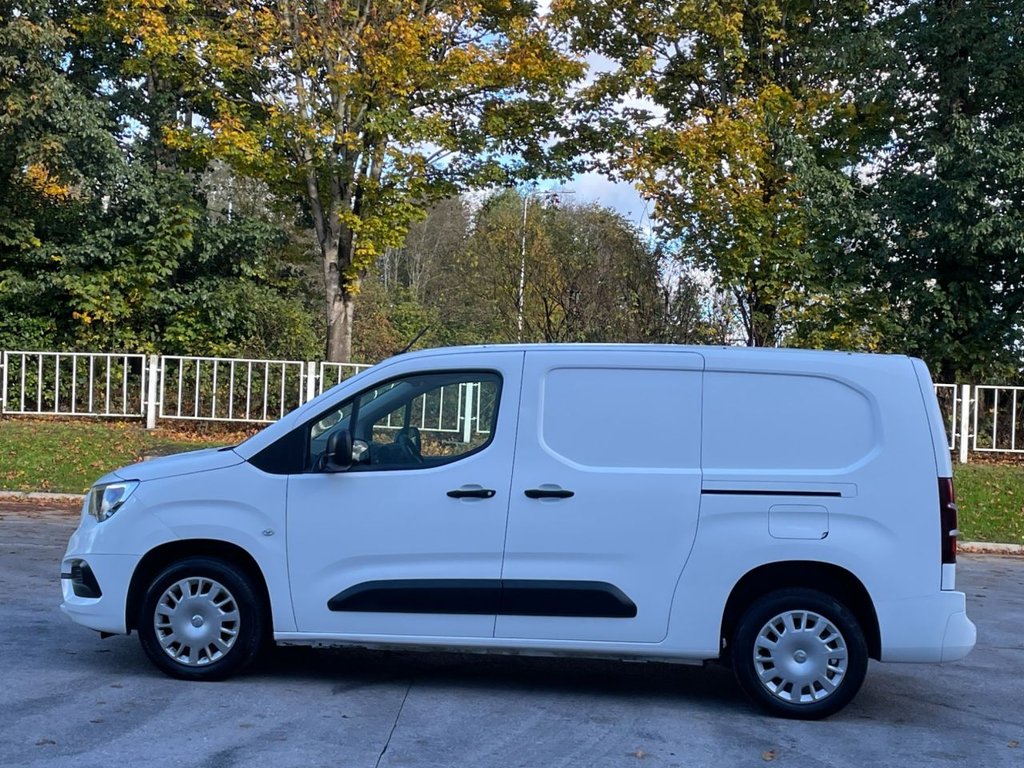 Used Vauxhall Combo 2020 for sale - 76376096: Photo 6