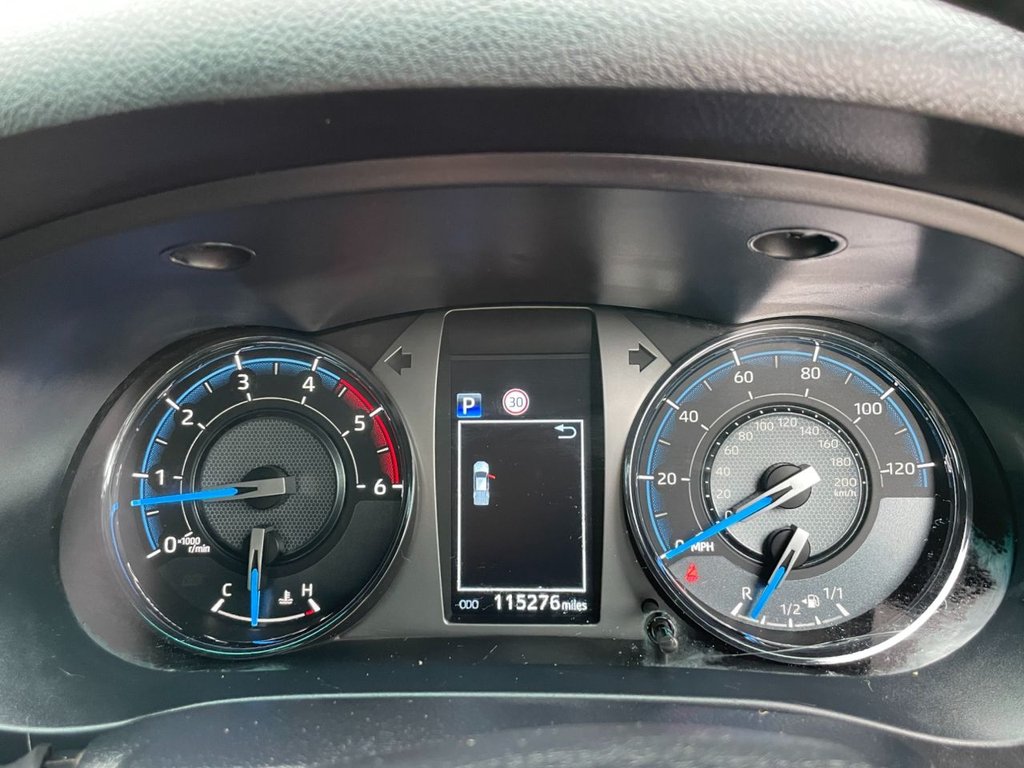 Used Toyota Hilux 2021 for sale - 76470559: Photo 10