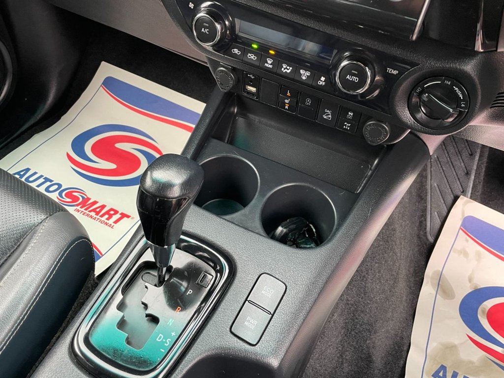 Used Toyota Hilux 2021 for sale - 76470559: Photo 35