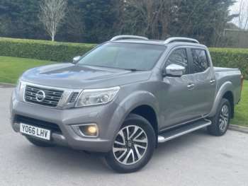 Used Nissan Navara 2016 for sale - 74077369: Photo