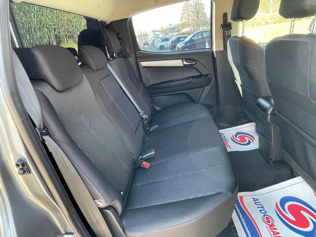 Used Isuzu D-Max 2018 for sale - 77765470: Photo 13