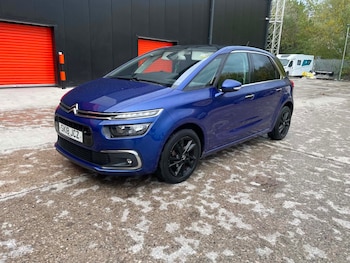 Used Citroen C4 Picasso 2018 for sale - 79564384: Photo
