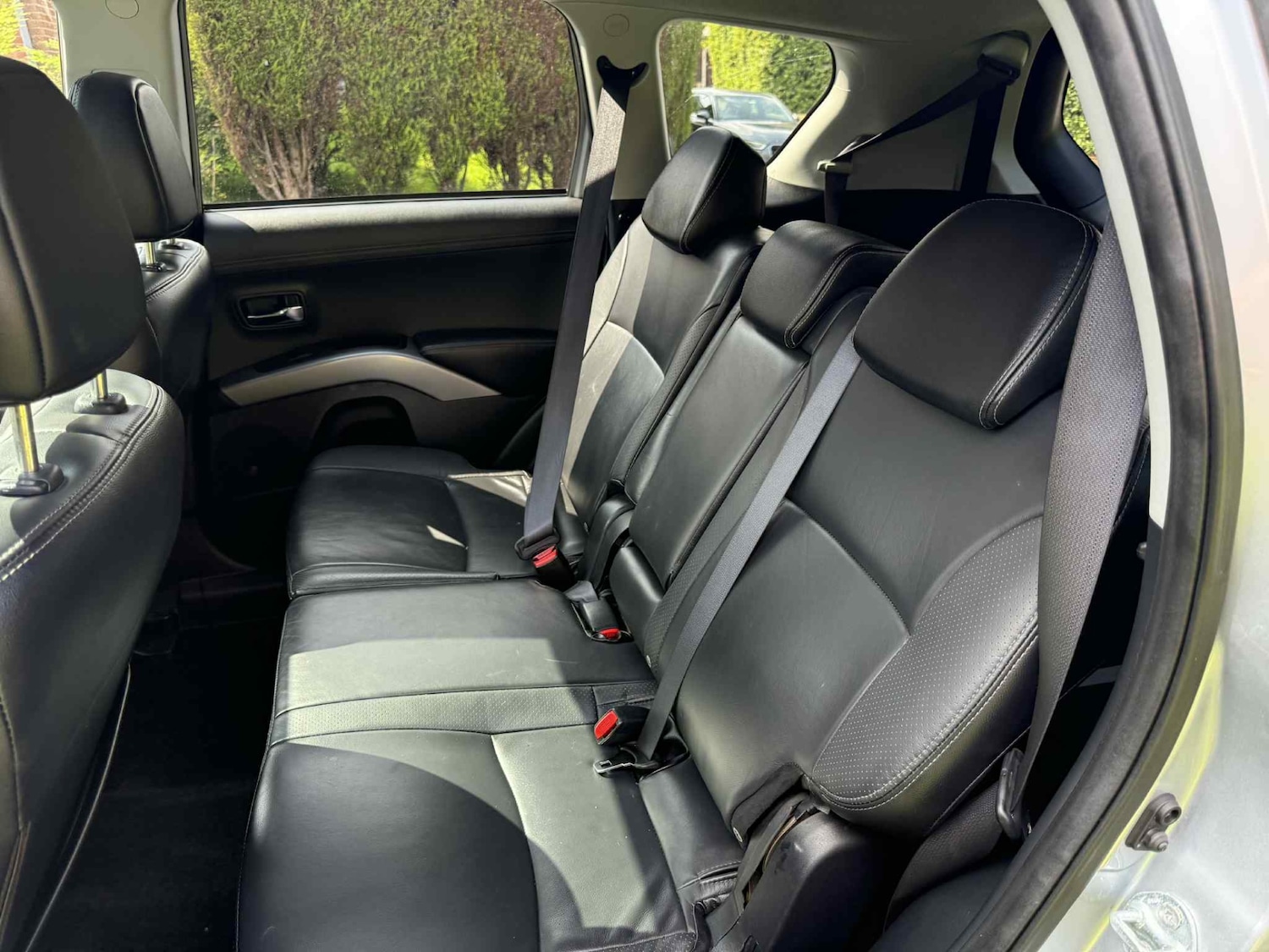 Used Mitsubishi Outlander 2011 for sale - 76022777: Photo 12