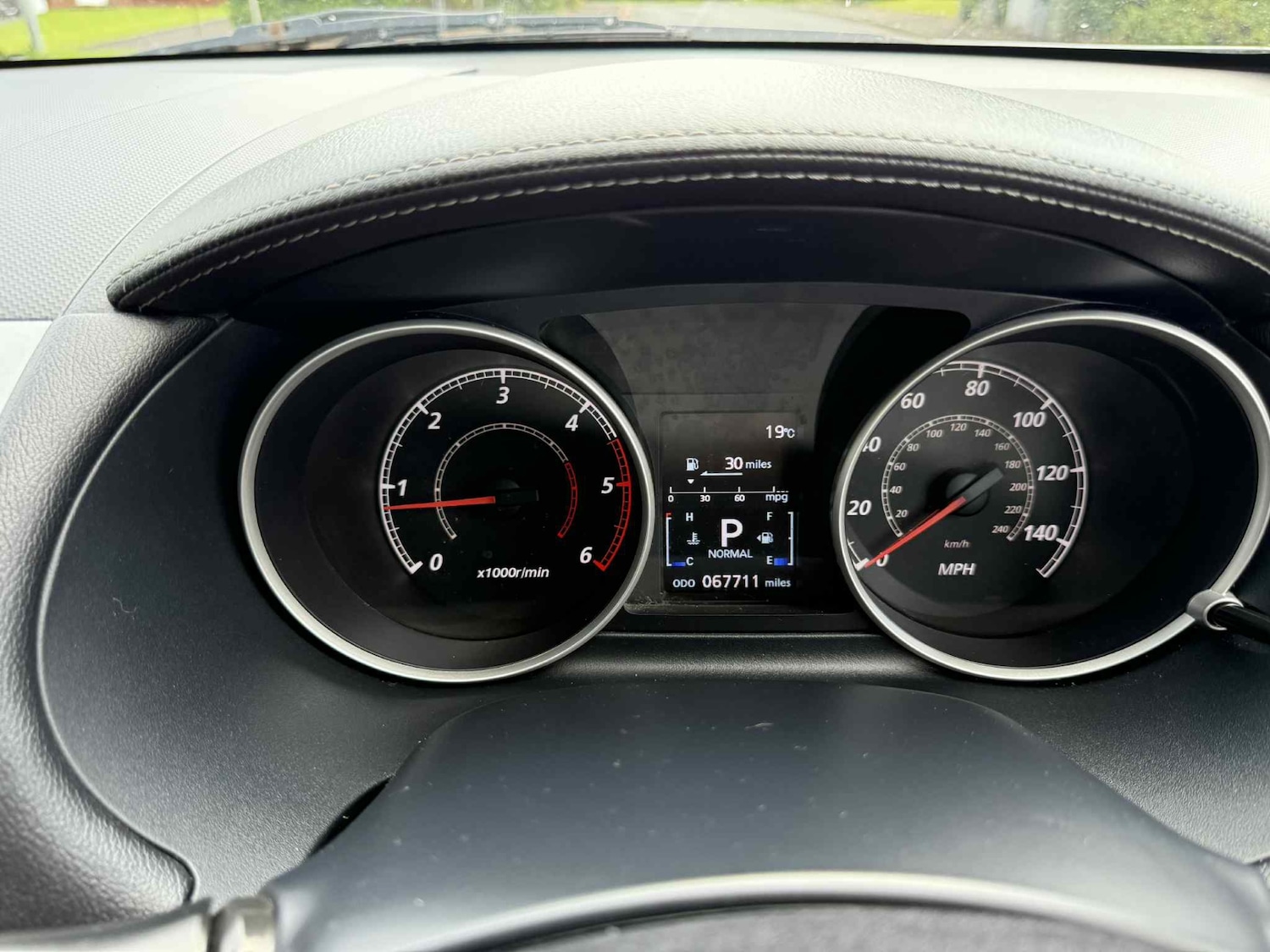 Used Mitsubishi Outlander 2011 for sale - 76022777: Photo 14