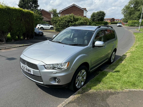 Used Mitsubishi Outlander 2011 for sale - 76022777: Photo 9