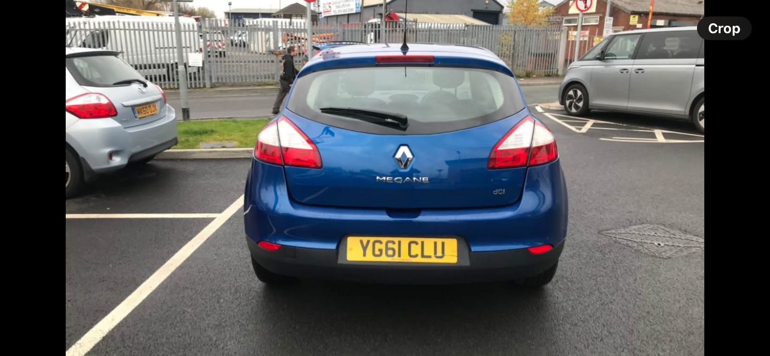 Used Renault Megane 2011 for sale - 76536360: Photo 5