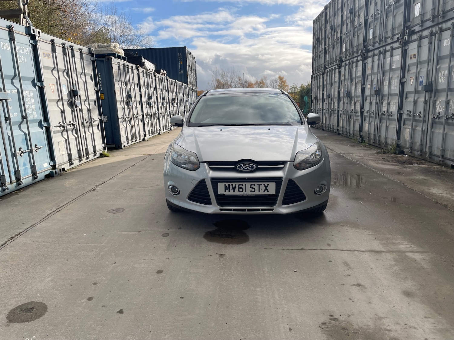 Used Ford Focus 2011 for sale - 76517858: Photo 2