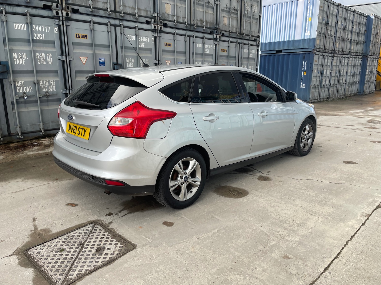 Used Ford Focus 2011 for sale - 76517858: Photo 4