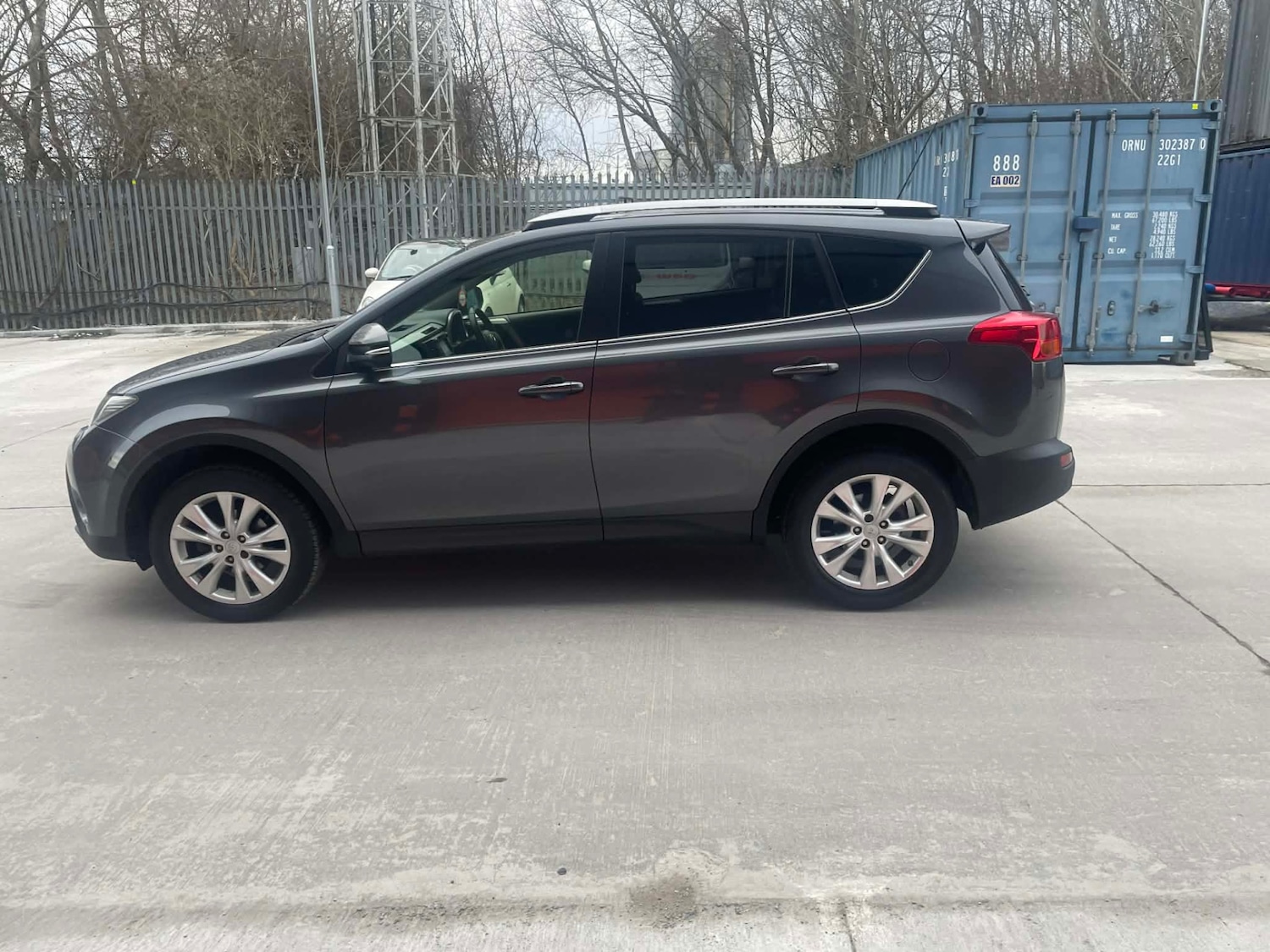 Used Toyota RAV4 2014 for sale - 77310676: Photo 10