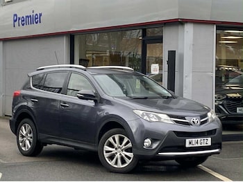 2014 (14) - 2.0 D-4D Invincible 5dr 2WD