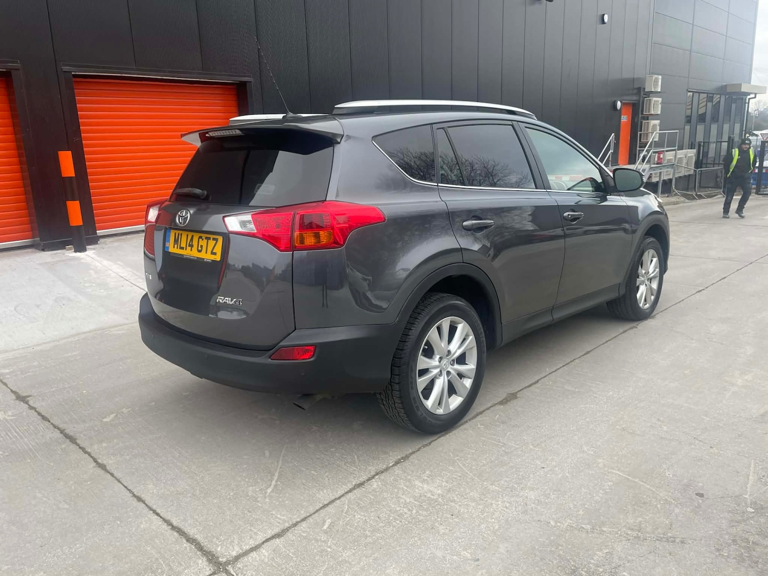 Used Toyota RAV4 2014 for sale - 77310676: Photo 9