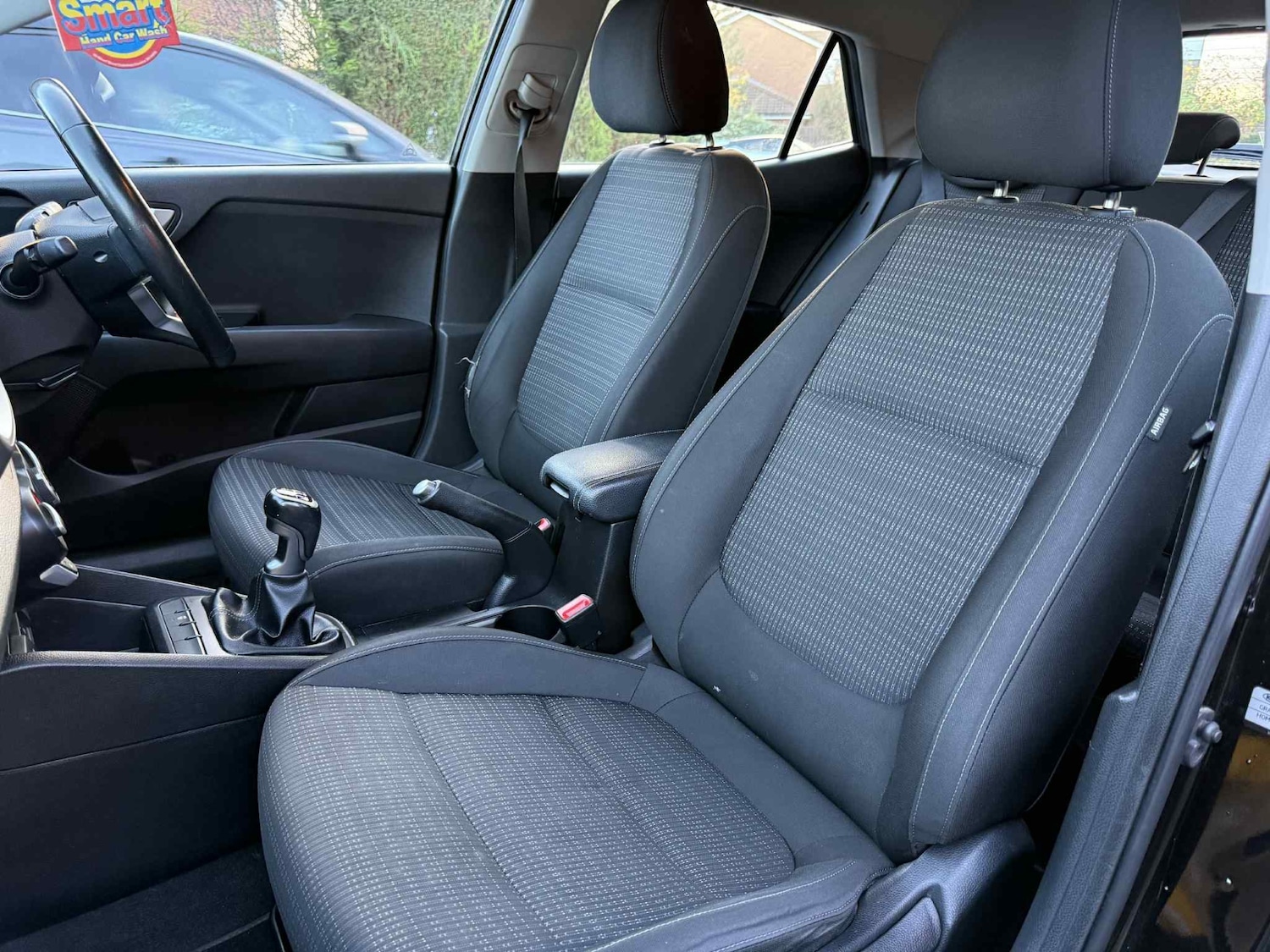 Used Kia Stonic 2018 for sale - 76022769: Photo 15