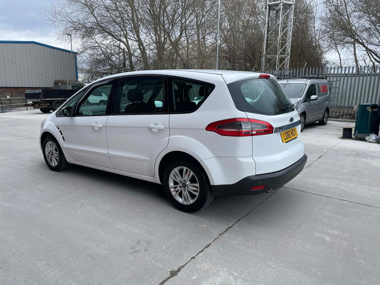 Used Ford S-Max 2011 for sale - 77707866: Photo 7