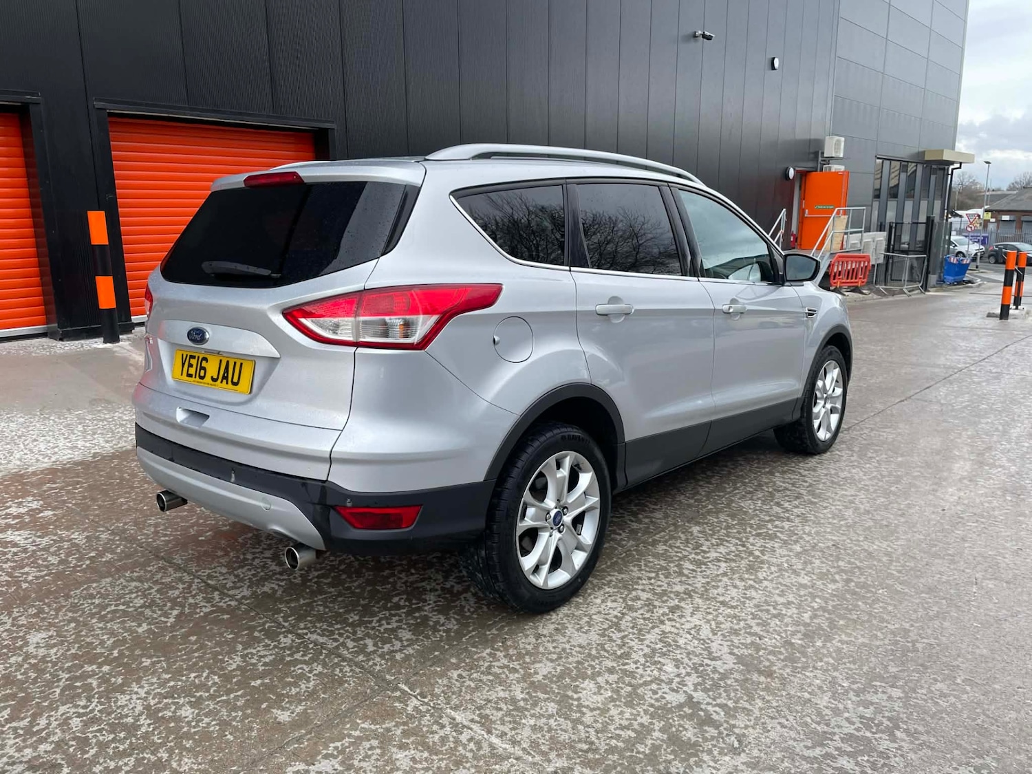 Used Ford Kuga 2016 for sale - 77446471: Photo 4