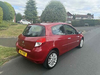 Used Renault Clio 2011 for sale - 75656343: Photo