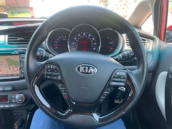 Used Kia Ceed 2014 for sale - 79542792: Photo