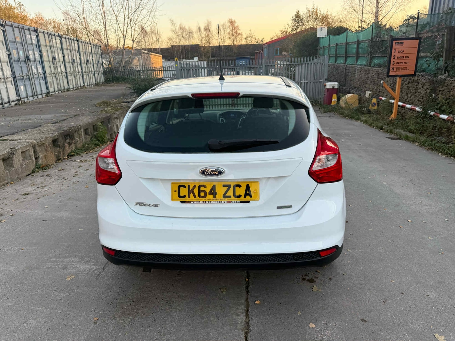 Used Ford Focus 2014 for sale - 76596116: Photo 3