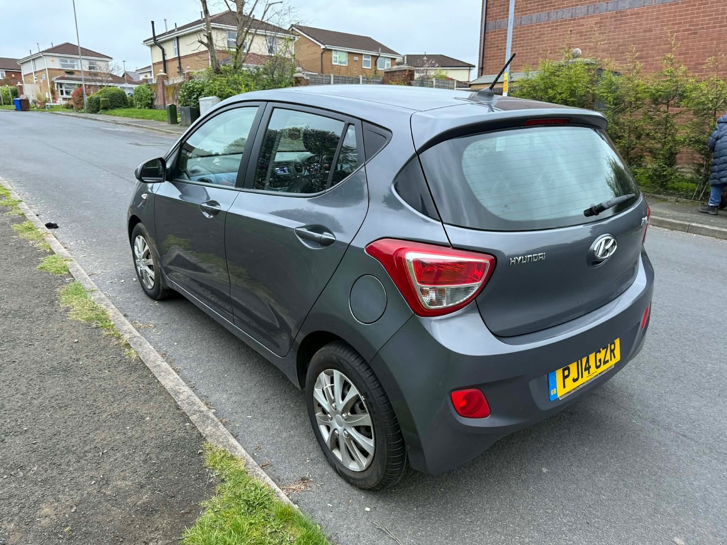 Used Hyundai i10 2014 for sale - 78097704: Photo 2