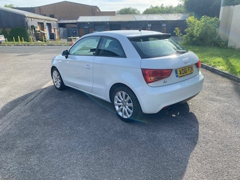 Used Audi A1 2011 for sale - 79038171: Photo