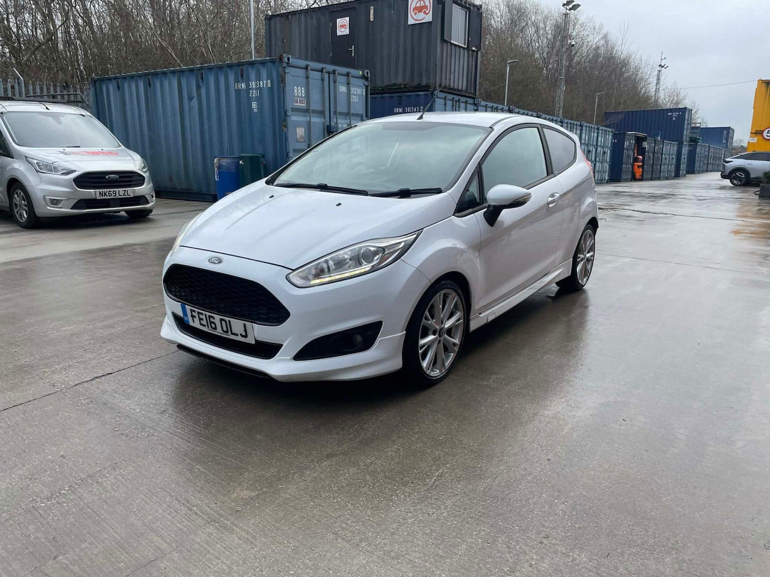 Used Ford Fiesta 2016 for sale - 77687608: Photo 10