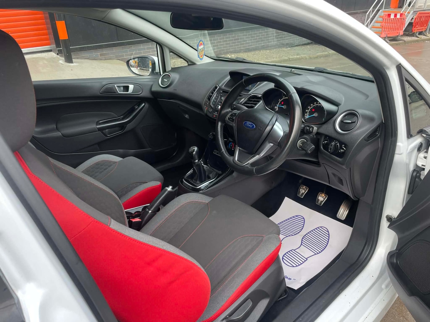 Used Ford Fiesta 2016 for sale - 77687608: Photo 4