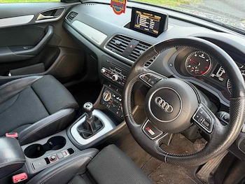 Used Audi Q3 2014 for sale - 77025178: Photo