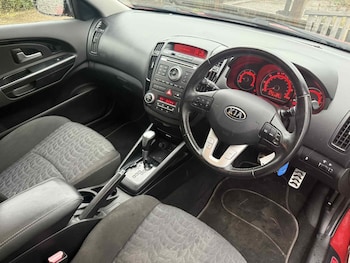 Used Kia Ceed 2012 for sale - 76334572: Photo 4