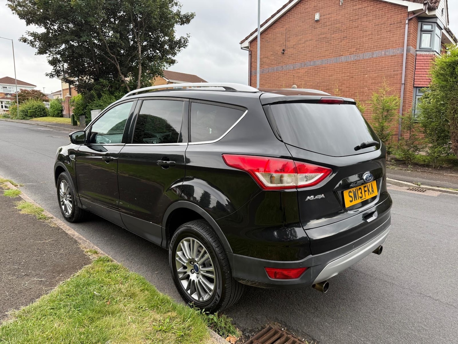 Used Ford Kuga 2013 for sale - 77650103: Photo 3