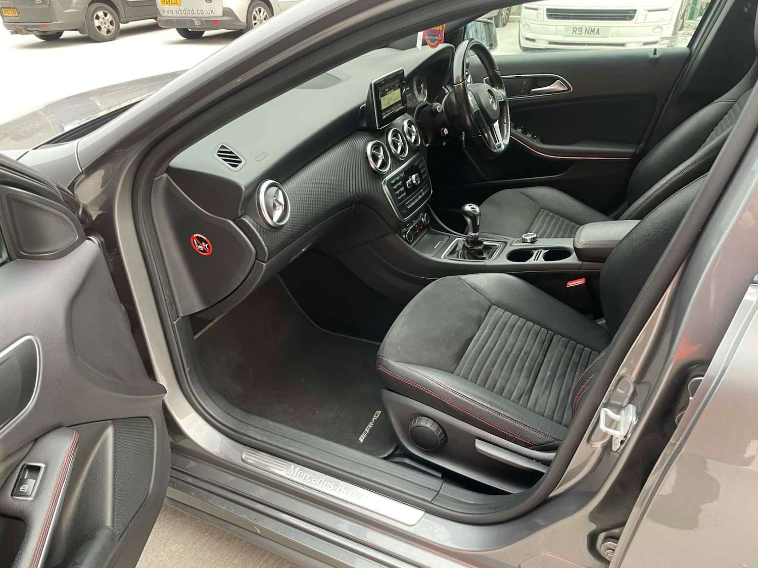 Used Mercedes-Benz A-Class 2015 for sale - 76940038: Photo 8