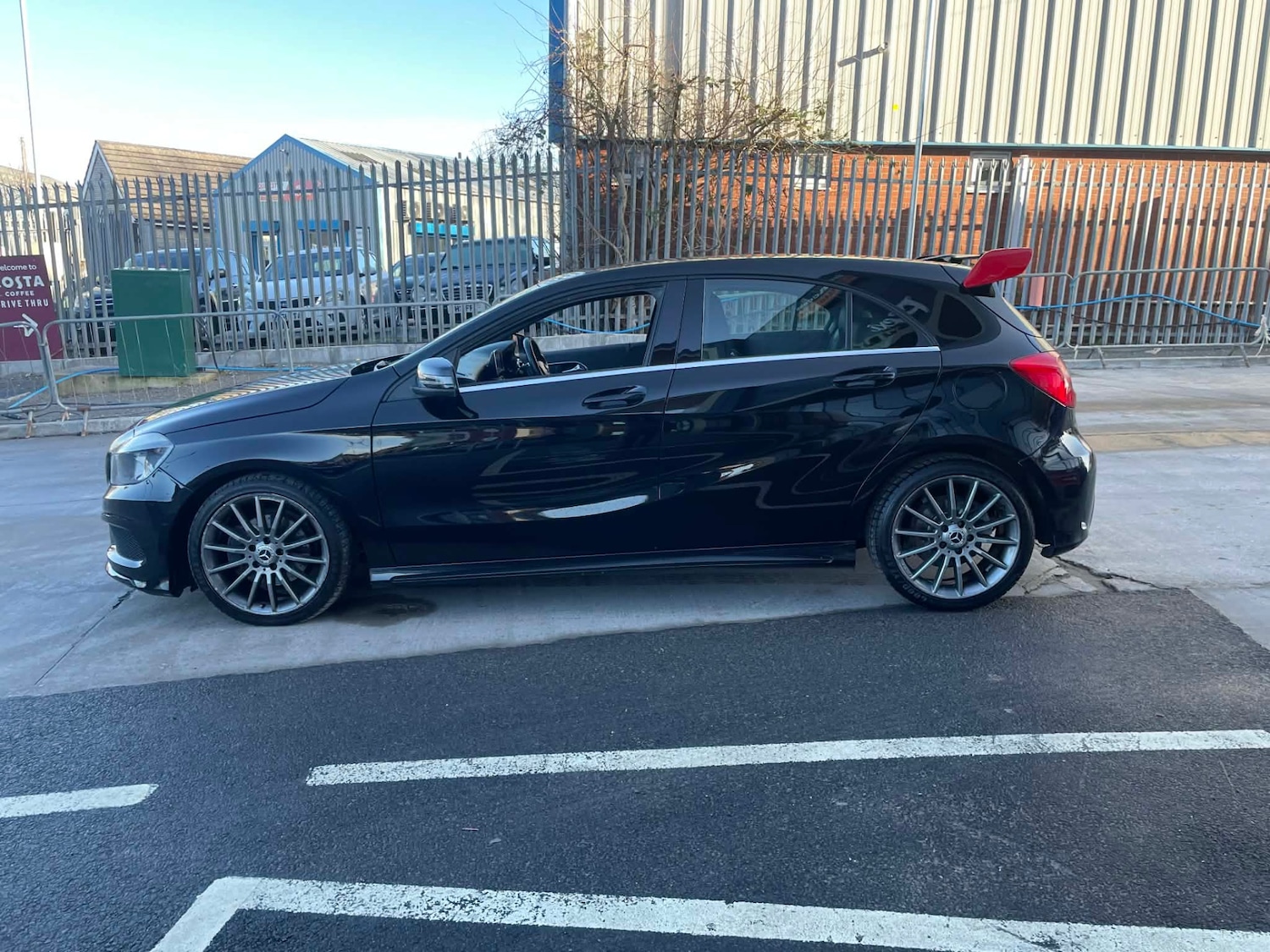 Used Mercedes-Benz A-Class 2013 for sale - 77350467: Photo 3