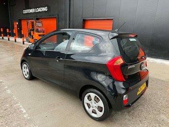 Used Kia Picanto 2014 for sale - 77995424: Photo