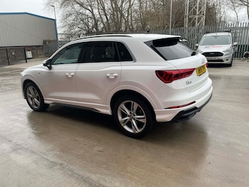 Used Audi Q3 2019 for sale - 77207992: Photo