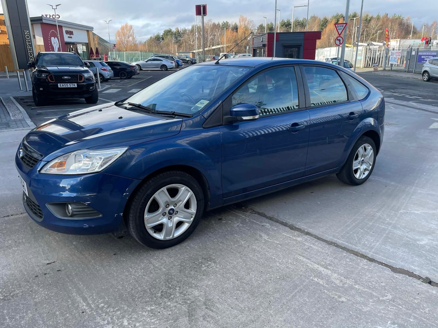 Used Ford Focus 2010 for sale - 77379143: Photo 4