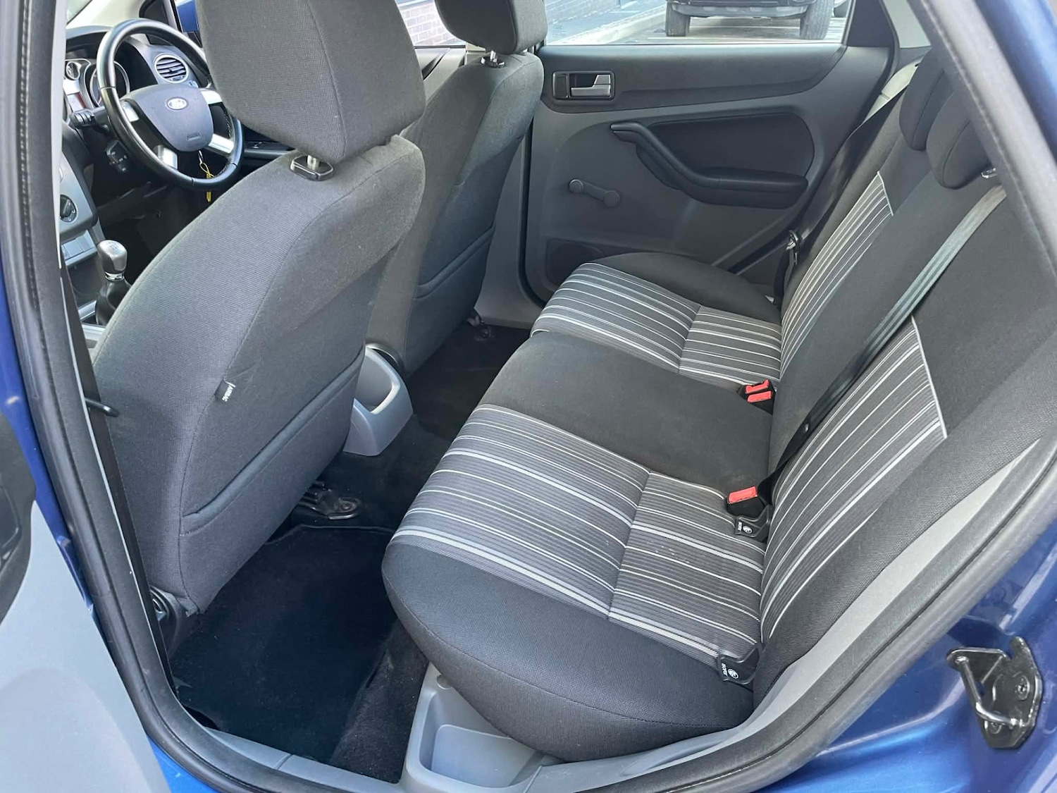 Used Ford Focus 2010 for sale - 77379143: Photo 6