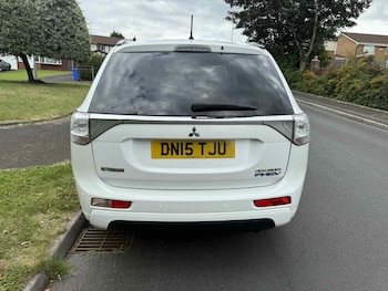 Used Mitsubishi Outlander 2015 for sale - 75575669: Photo